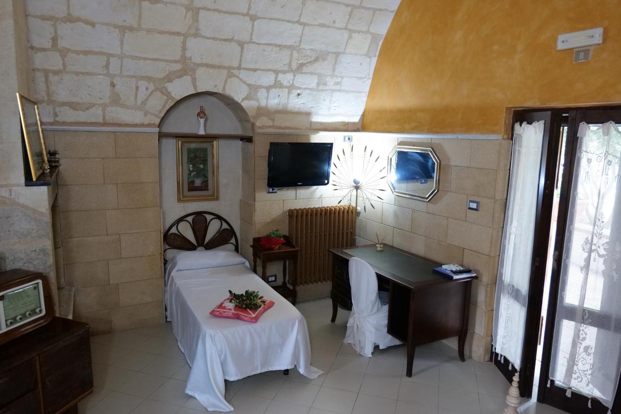 Torre Pinta Masseria Medioevale Отранто Экстерьер фото